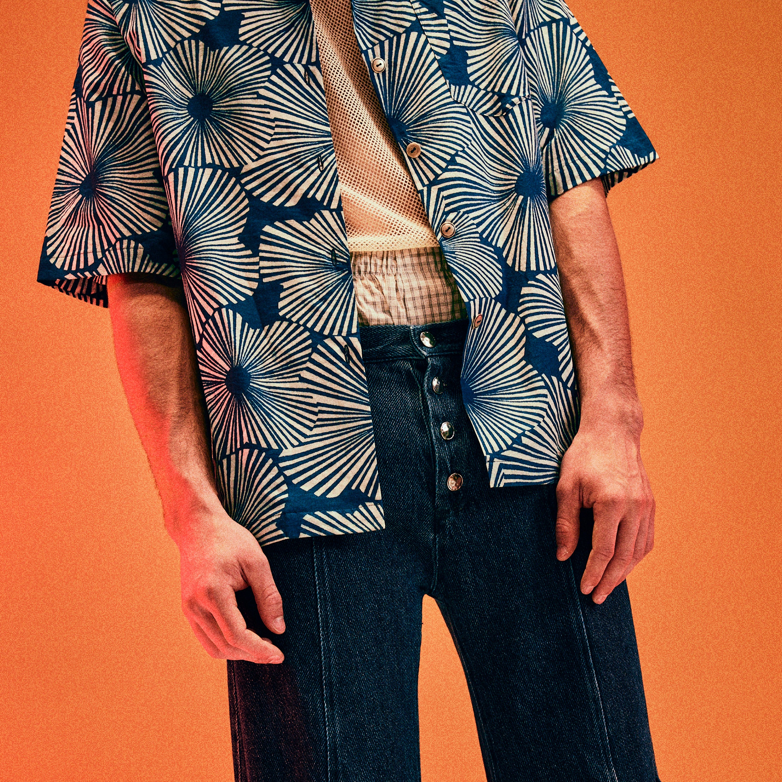 SLEEVELESS NETTING TEE