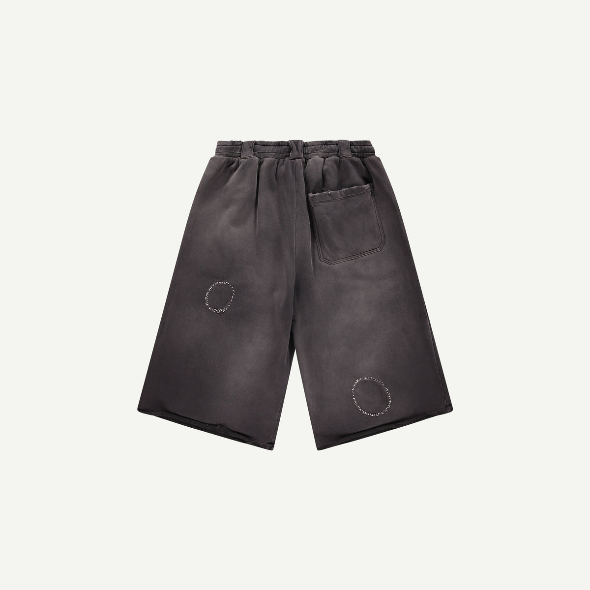 THRASHED SWEAT SHORTS IN BLACK