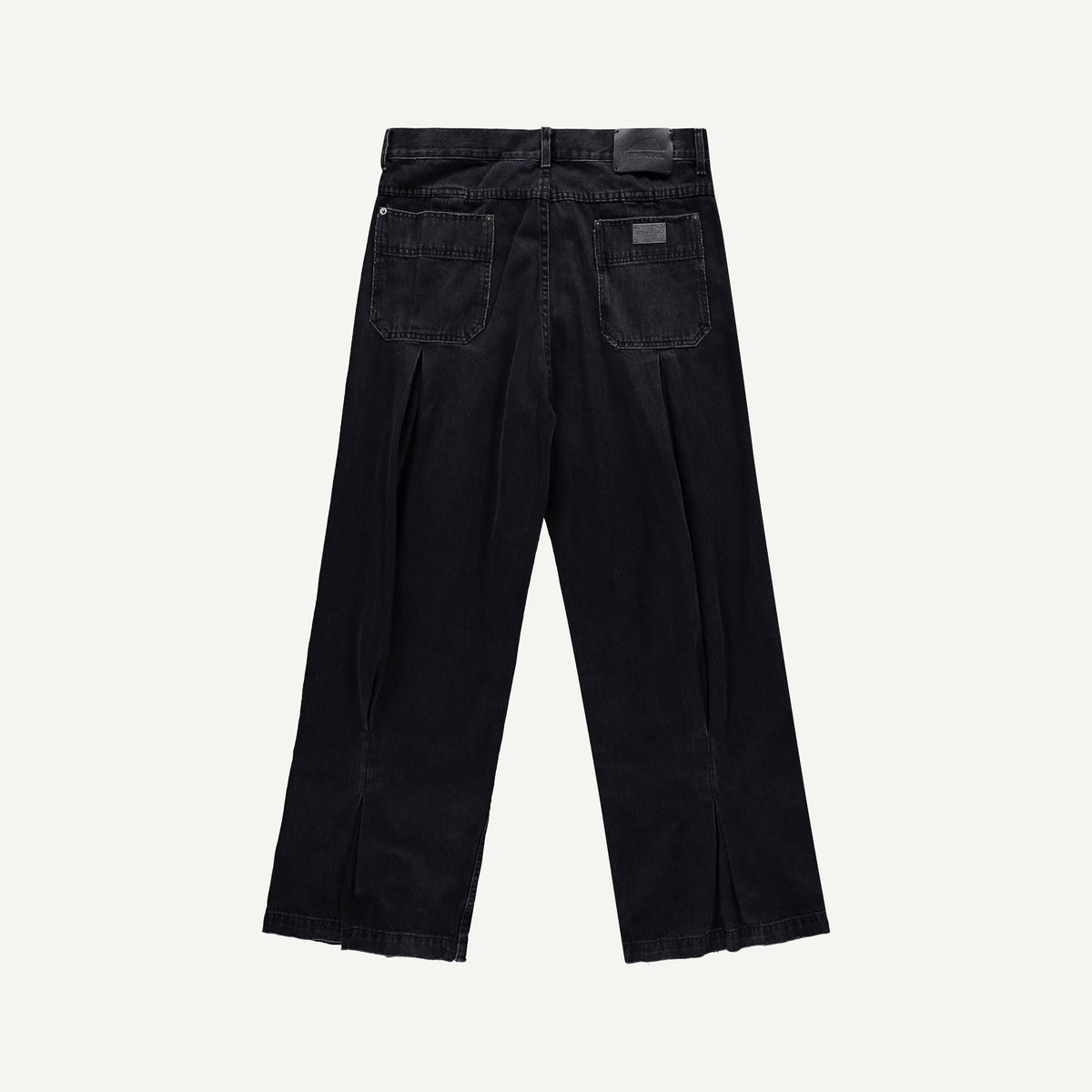 BOX PLEAT JEANS IN BLACK