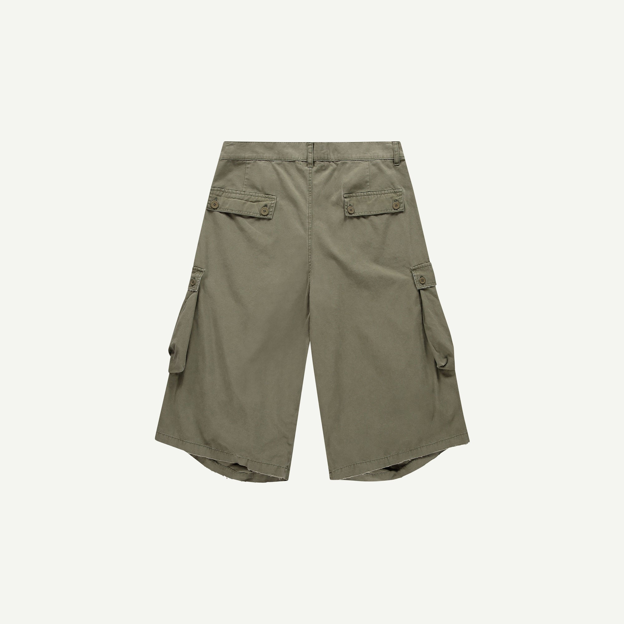 OVERSIZED CARGO SHORTS IN GREEN