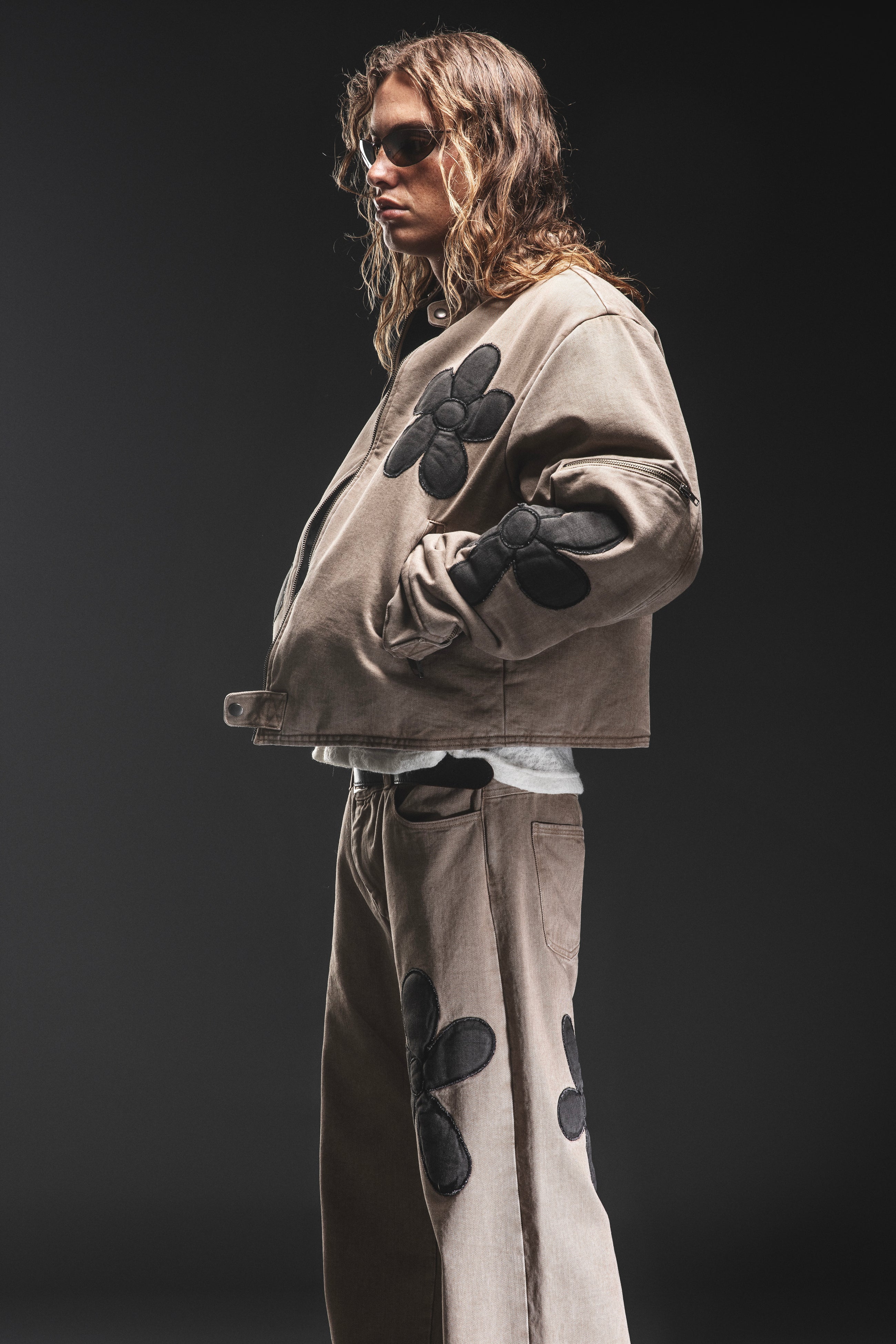 BEIGE FLOWER PUFFER JACKET