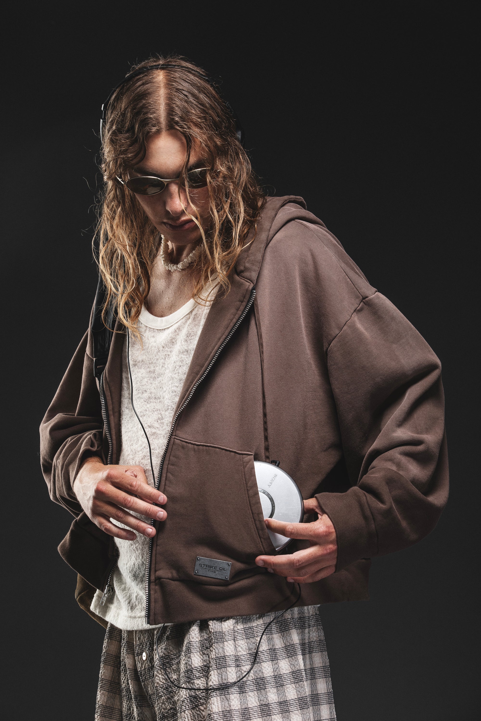 FADED BROWN ZIP HOODIE